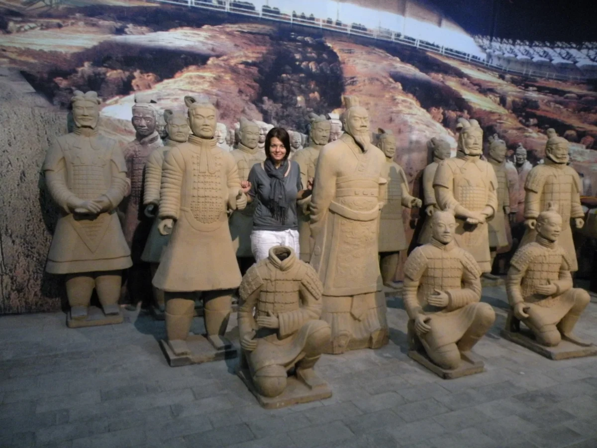 Erika s terakotovými vojakmi – Xi’an, Čína