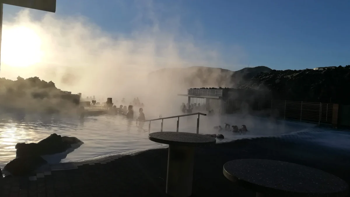 Blue Lagoon, Island