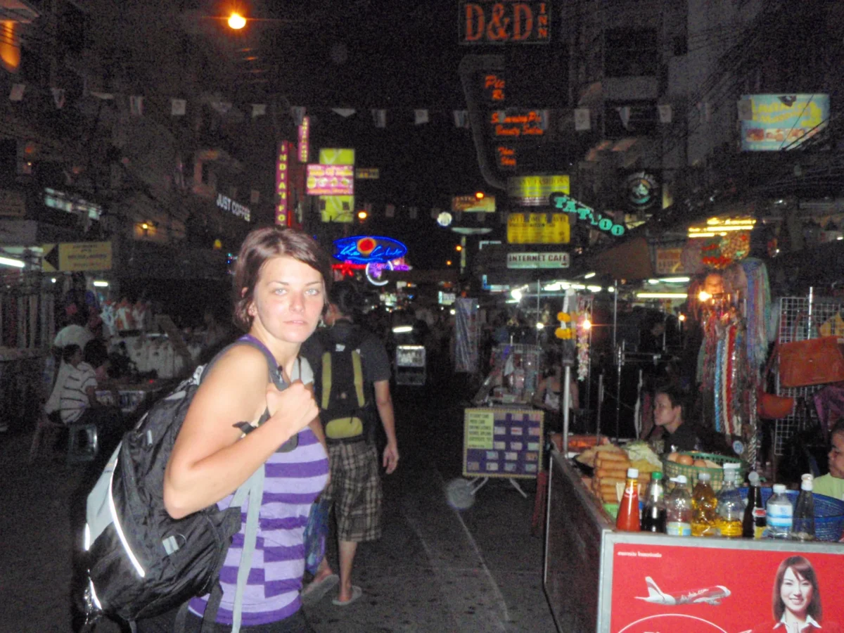 Erika na nočnom markete – Bangkok